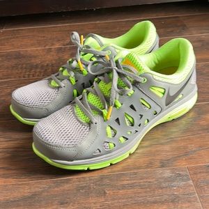 Nike “Livestrong” shoe in grey and bright green, men’s shoe size 10.5